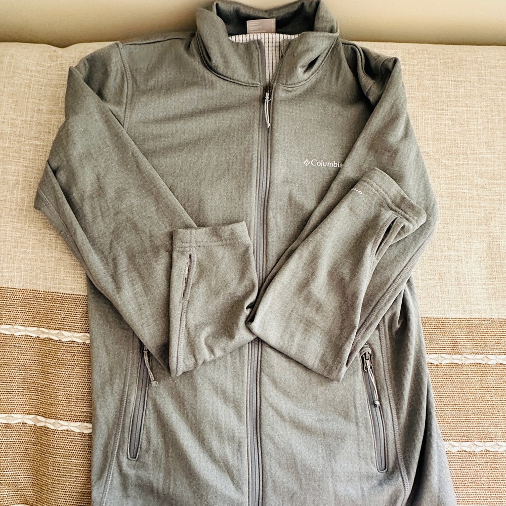 Columbia Women's Gray Jacket - Picture 9 of 12